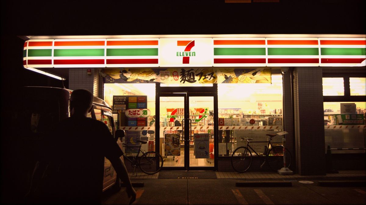 Svět večerek, o kterých si Češi mohou nechat jen zdát