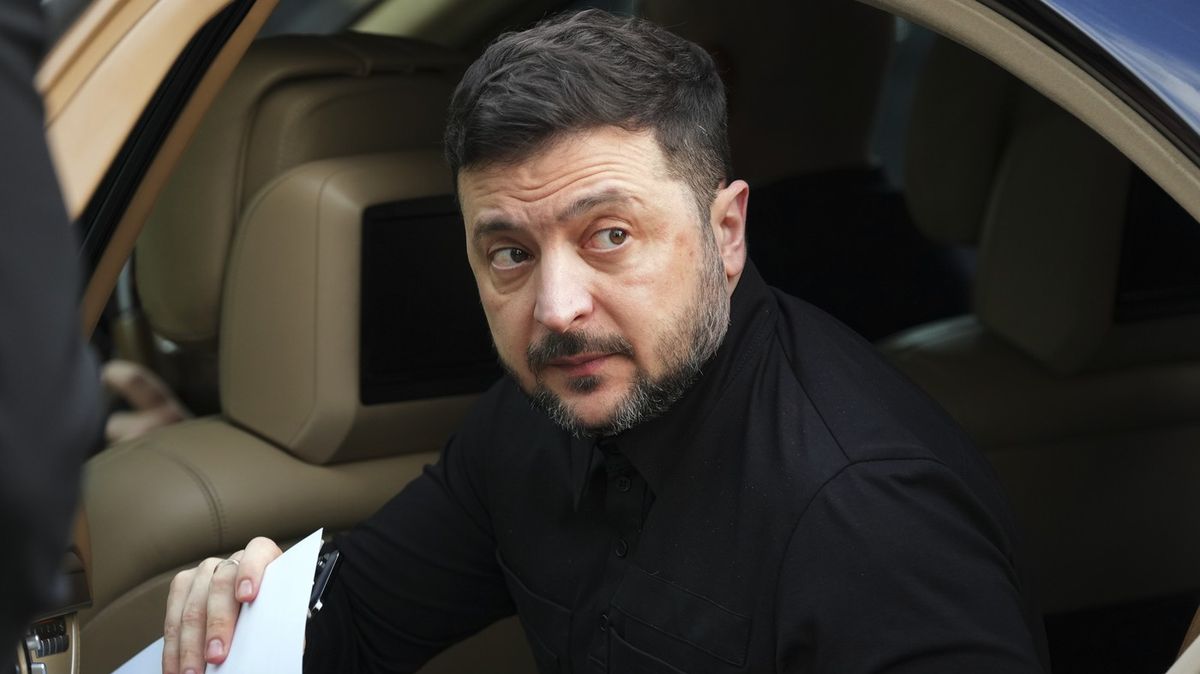 Ukrajina vyhlíží peklo v noci. Hrozí masivní ruský úder, varoval Zelenskyj