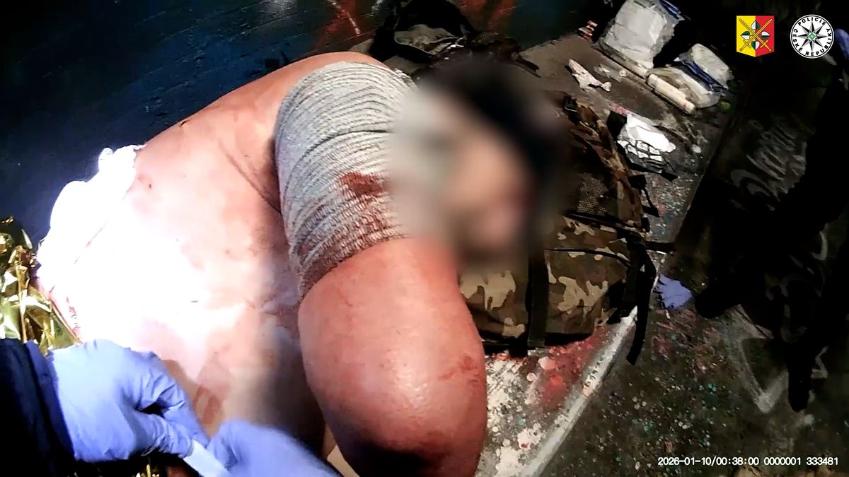 Šestnáctiletý chlapec je podezřelý z pokusu o vraždu bezdomovce v Praze