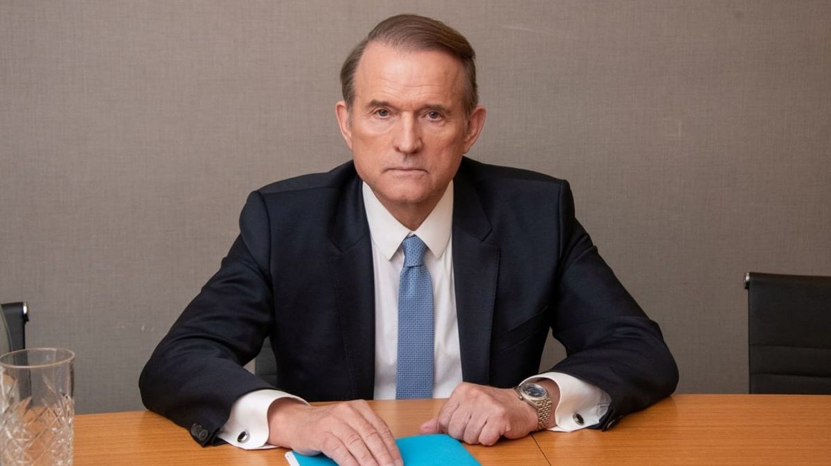 Mír letos nebude, říká proruský ukrajinský politik Medvědčuk