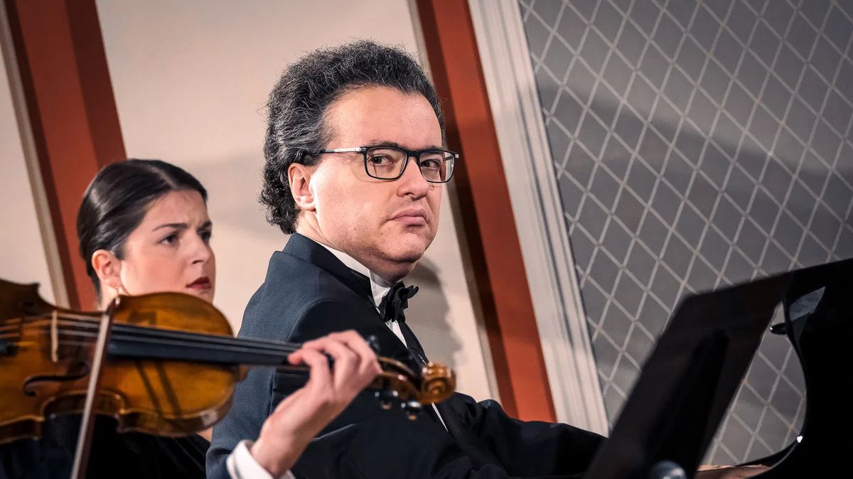 RECENZE: Bohatý klavírní vesmír Jevgenije Kissina