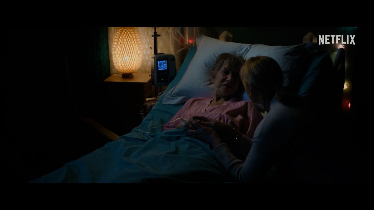 RECENZE: Režijní debut Winsletové sází na hereckou souhru a citlivé podání tématu odcházení nejbližších