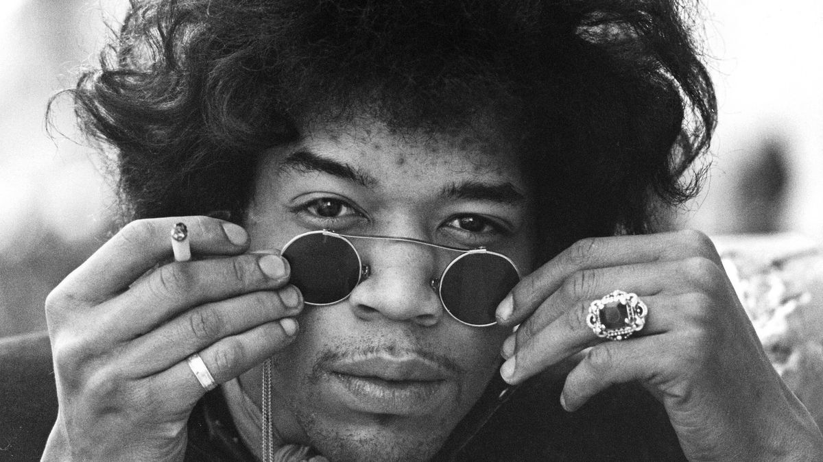 SEX, STORY, ROKENROL: Hendrix byl první. Cynthia Albrittonová se proslavila odlitky penisů rockových hvězd