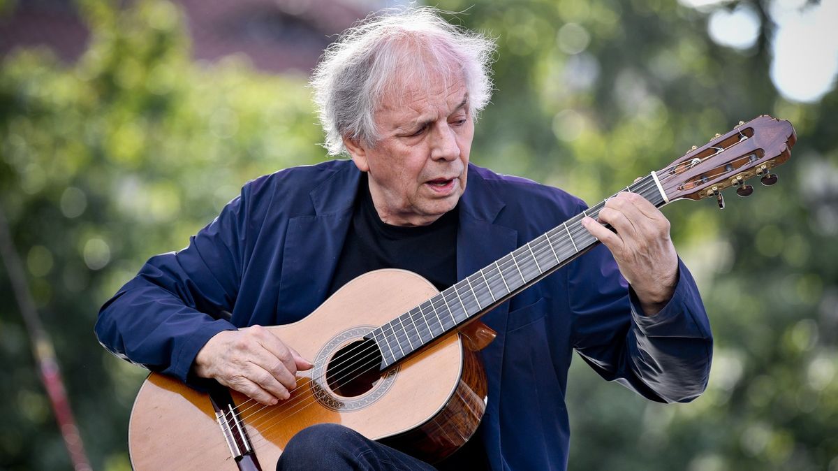 Zemřel Ralph Towner