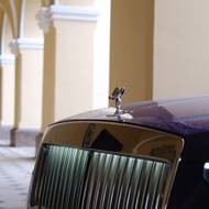 Volitelným prvkem je osvětlená maska chladiče.