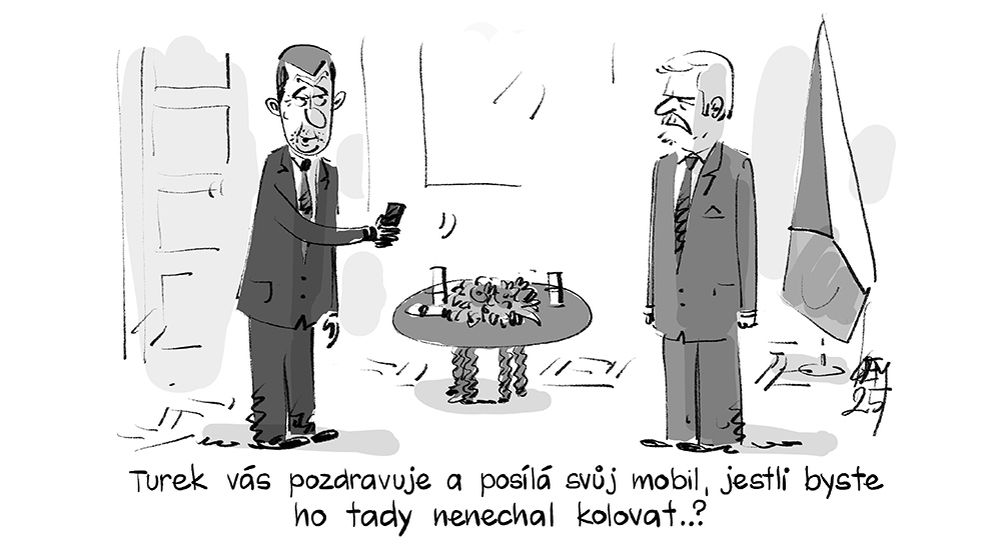 KEMEL: Turek posílá mobil