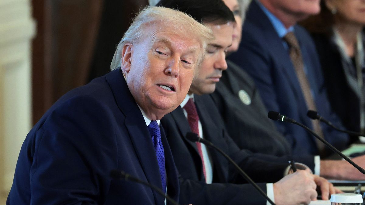 Trump: Venezuela už nám předala 30 milionů barelů ropy. USA rozhodnou, kdo tam bude dál těžit