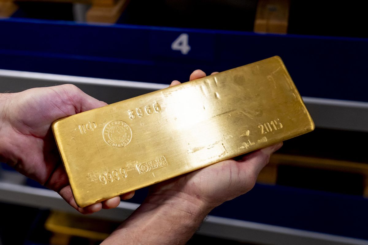 Cena zlata vystoupila na nový rekord kvůli napětí kolem Grónska
