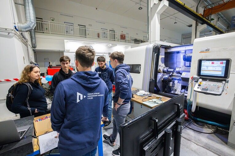 Západočeská univerzita otevře své fakulty v Plzni, Chebu i ve Varech zájemcům o studium