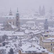Výhled na Prahu z vrchu Petřín.