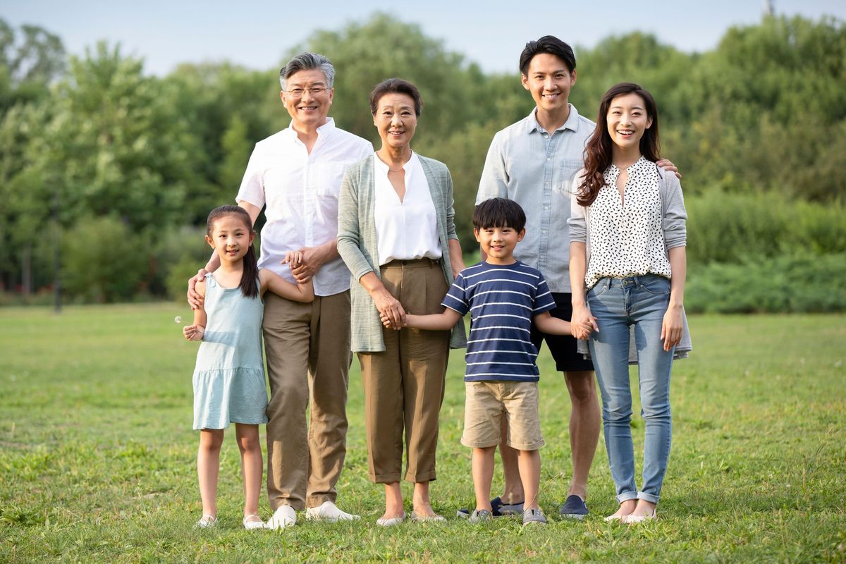 Rodiče používají videa generovaná AI, aby donutili potomky k založení rodiny