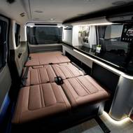 Pohled na celou kabinu obytného konceptu.