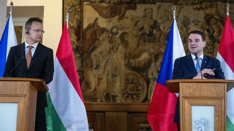 Macinka si notoval s maďarským protějškem