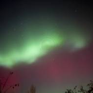 I pouhým okem byla záře dobře viditelná.