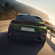 Po faceliftu má vůz jinou grafiku zadních svítidel.