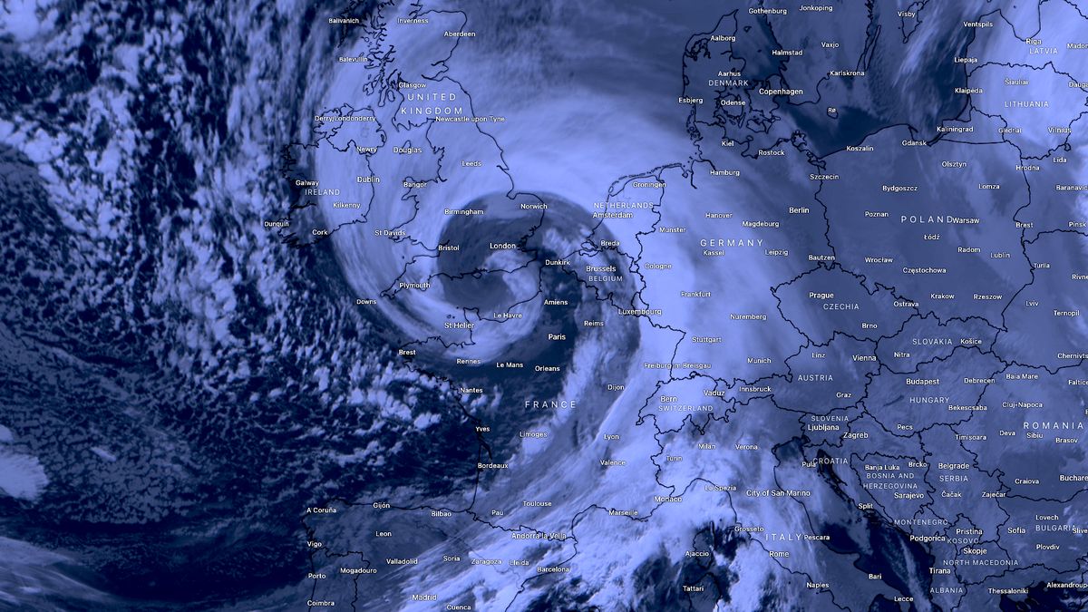 Bouře Goretti zesílila a prudce udeřila. Ve Francii naměřili náraz větru 213 km/h