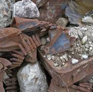 Záběry z místa vybuchlých muničních skladů 12 a 16 ve Vrběticích