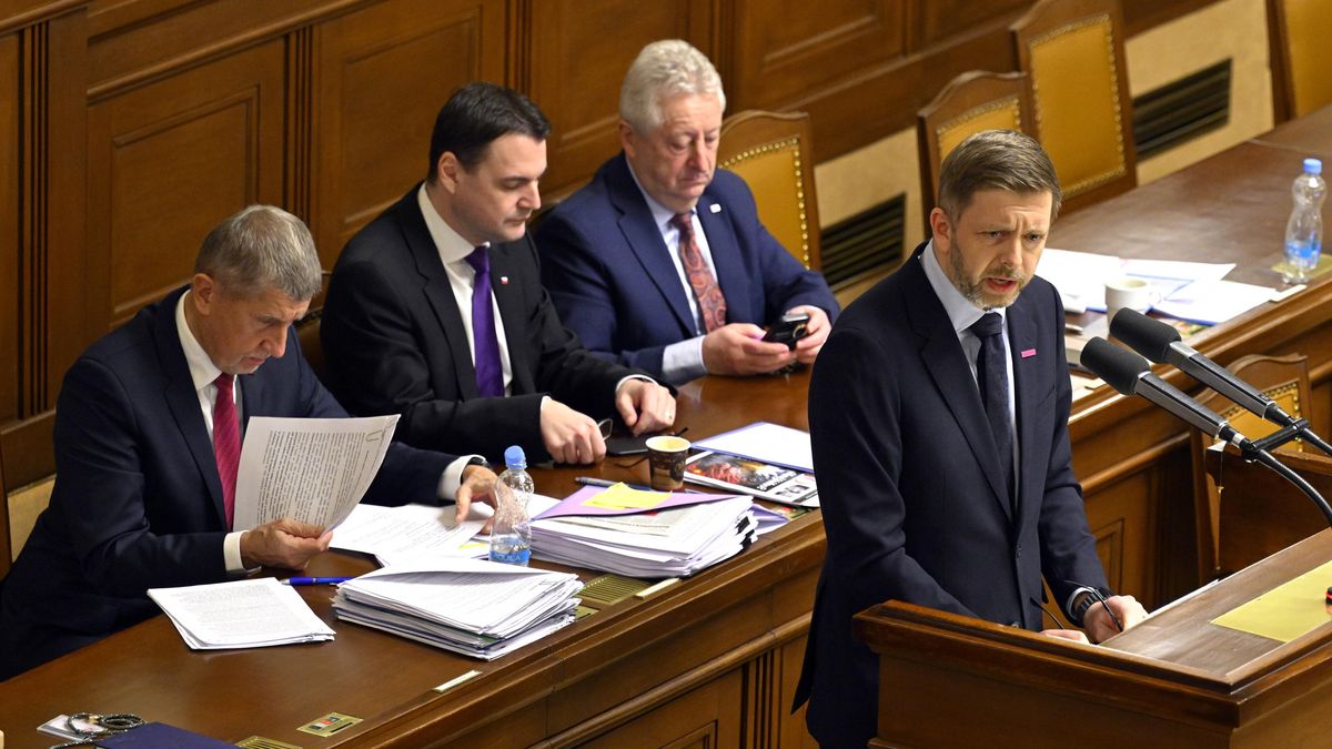 Rakušan neuspěl, poslanci jej do vedení Sněmovny nezvolili