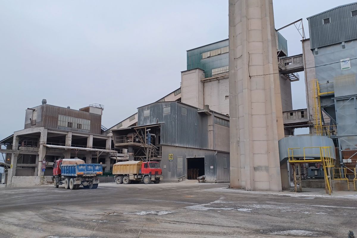 Buď dáte pozemky na těžbu, nebo tu bude dvojnásobek nákladní dopravy, dávají na výběr těžaři na Rakovnicku