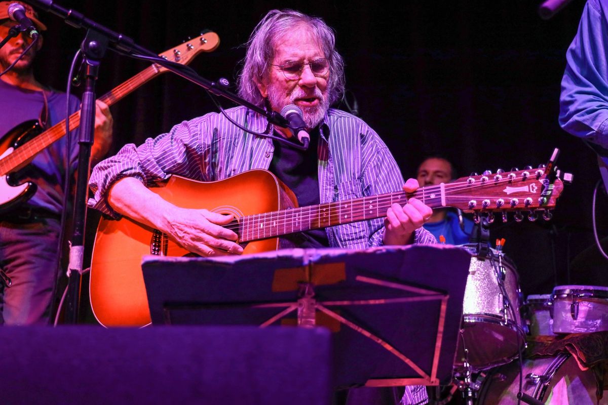 Zemřel Tucker Zimmerman. Uhořel ve svém domě