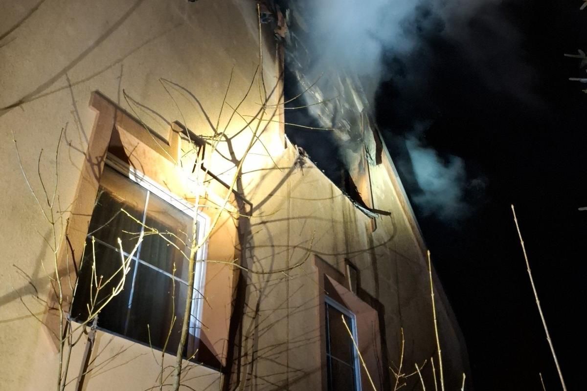 V Moravském Berouně hořel rodinný dům. Škoda přes milion