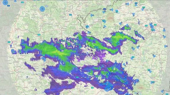 Pozor na dálnici D5. Meteorologové varují před intenzivním sněžením, potrvá několik hodin