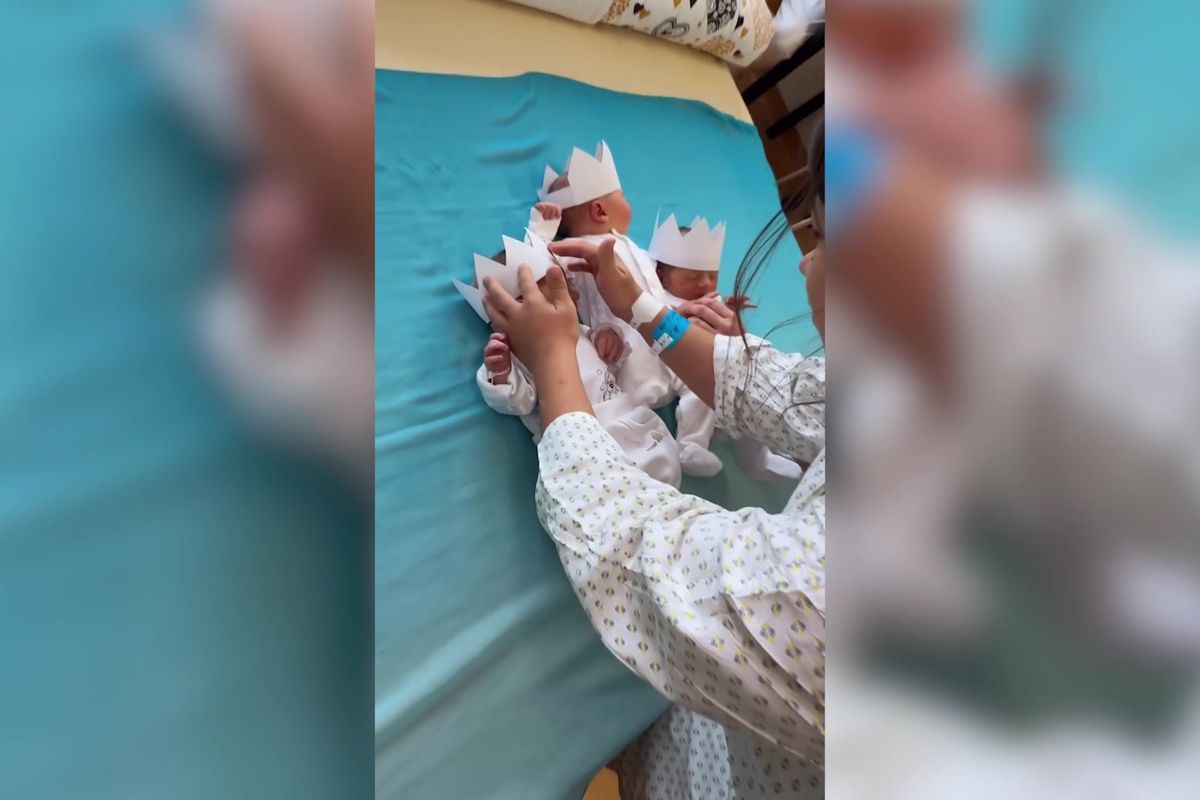 V Domažlické porodnici přišli na svět „tři králové“. Jejich video je hitem internetu  