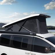 Hlavní inovací je instalace elektricky výklopné střechy.