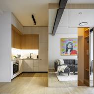 Se vstupním nábytkovým boxem sousedí kuchyňský kout.