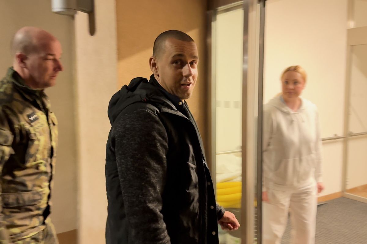 Vyšetření Darmovzala pokračují. Lékaři zjišťují, zda onemocněl nebezpečnou exotickou horečkou