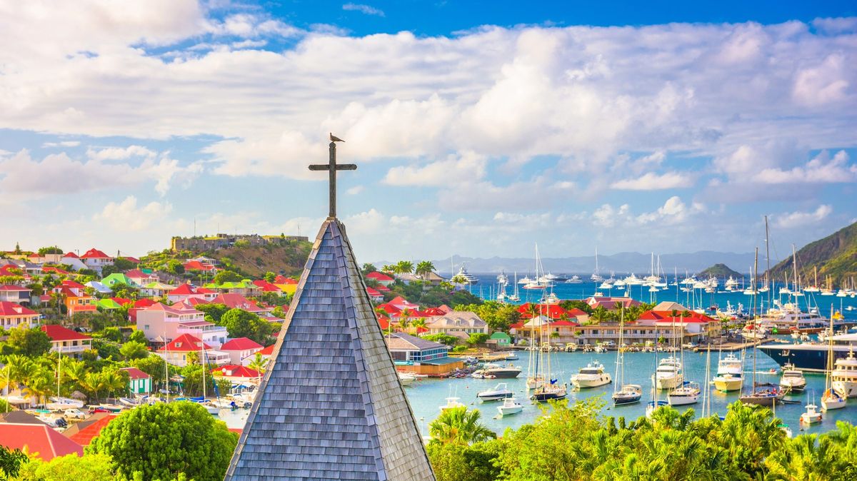 Svatý Bartoloměj láká na karibské pláže a bezpečnost
