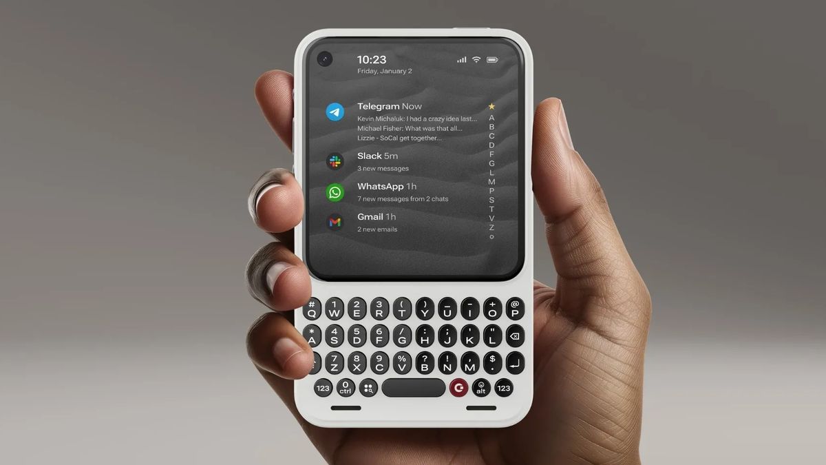 Klávesnice u mobilu je zpět. Koncept podobný BlackBerry vyvolává nostalgii