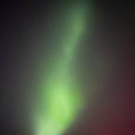 Objevila se kolem půl jedenácté nad severním obzorem.