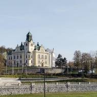 Takto bude z dálky vypadat přístavba u historické radnice (vizualizace).