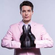 Stejně jako Daniel Krejčík (alternace, role Jana Antonína Bati)