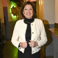 Marie Rottrová dorazila v černých šatech a bílém saku značky Zero na křest knihy Matka.