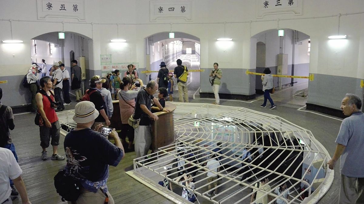 V bývalé japonské věznici vzniká luxusní hotel