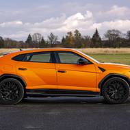 Inovovaný urus má uhlazenější tvář, ale přesto zůstává jedním z nejostřejších SUV na trhu.