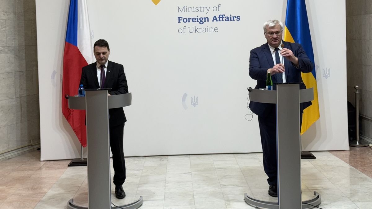 Macinka v Kyjevě: Je čas na ústupky z ruské strany