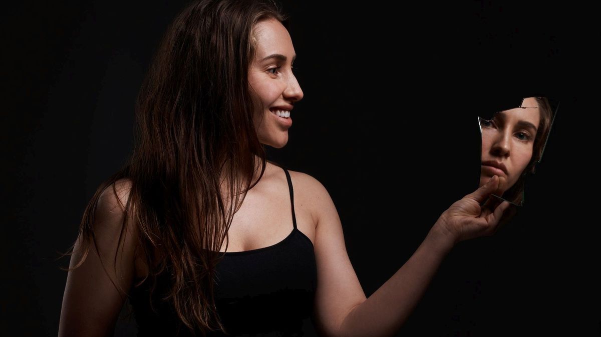 Příznaky, že váš protějšek trpí depresí, bipolární poruchou, sociopatií nebo hraniční poruchou osobnosti 