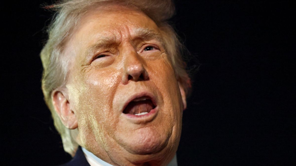 Akcie v USA po Trumpových hrozbách anektovat Grónsko prudce oslabily