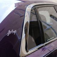 ...na obou stranách.