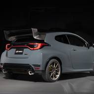 Toyota GR Yaris Morizo RR zaujme výrazným zadním spoilerem.