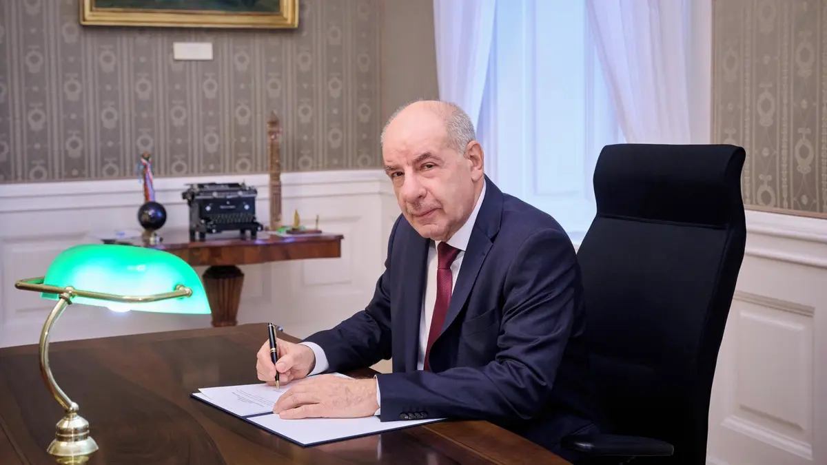 Magyar chce prezidenta odstranit změnou ústavy