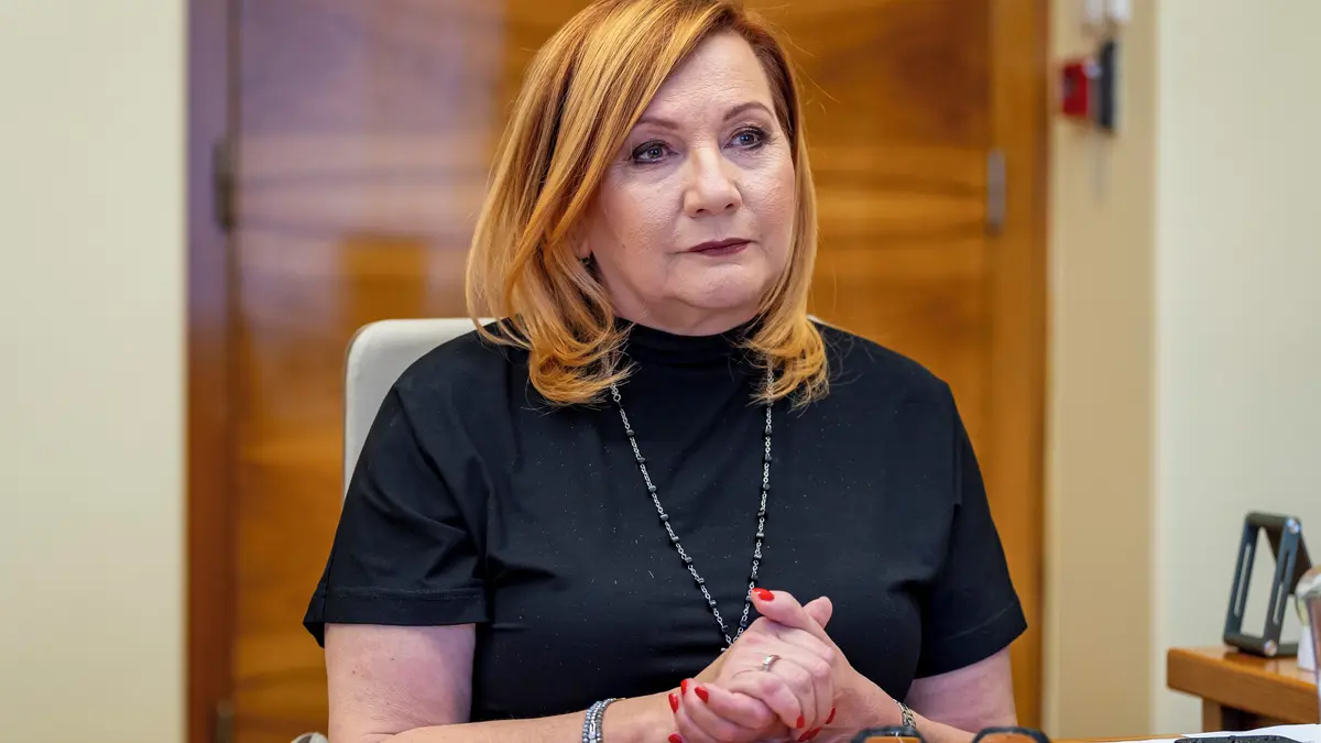 Vláda chce o změně pravidel pro rozpočet jednat i s Evropskou komisí
