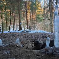 Jeskyně Kravská díra.