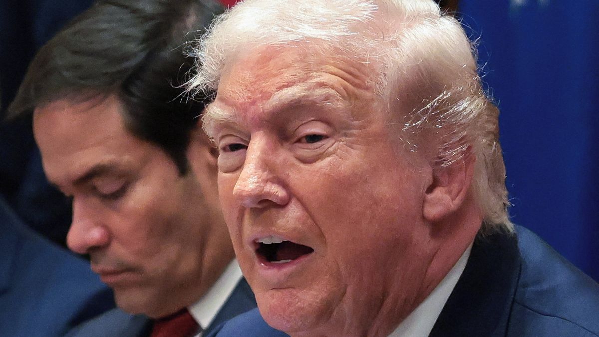 Putin souhlasil, že na Kyjev nebude týden útočit, oznámil Trump