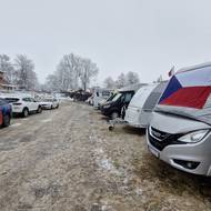 Většinu hostů tvoří pochopitelně Češi, zhruba pětina jsou Němci.