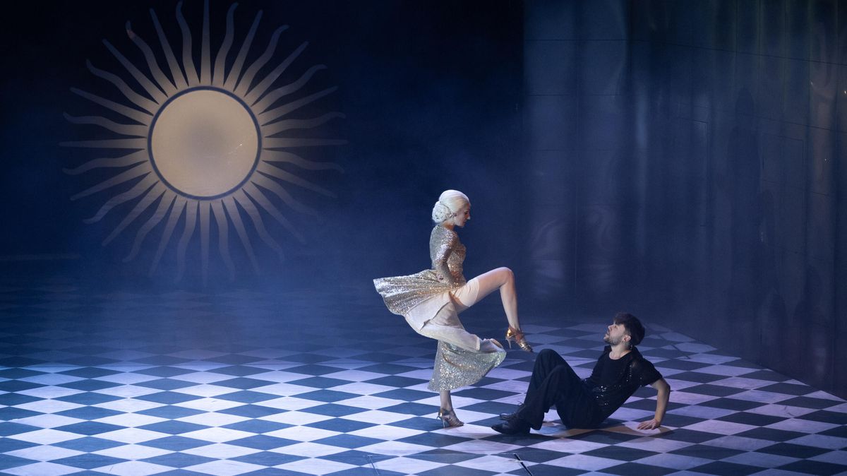 RECENZE: Olomouckou Evitu táhnou hlavně Adam s Gabrišovou. A také dobrá režie