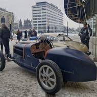 Vystaveny byly například vozy značek Bugatti a Mercedes-Benz.